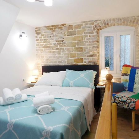 Studio Apartment Milla Split Bagian luar foto